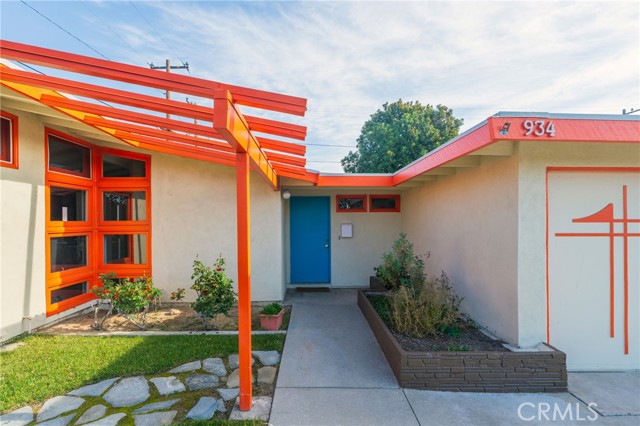 Detail Gallery Image 4 of 47 For 934 N Maple, Anaheim,  CA 92801 - 3 Beds | 1/1 Baths