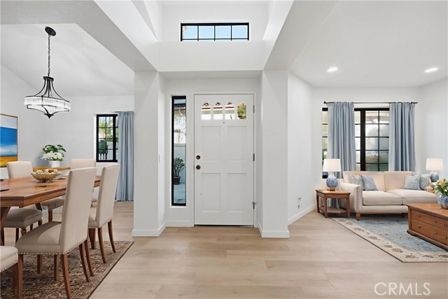 Detail Gallery Image 2 of 59 For 29104 Vista Valley, Vista,  CA 92084 - 2 Beds | 2 Baths