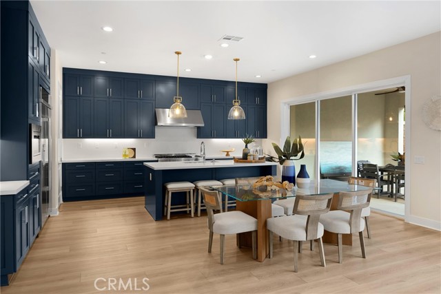 160 Royal, Lake Forest CA: https://media.crmls.org/medias/c4bba0a2-3840-4667-be52-f1c9f2ba57e3.jpg