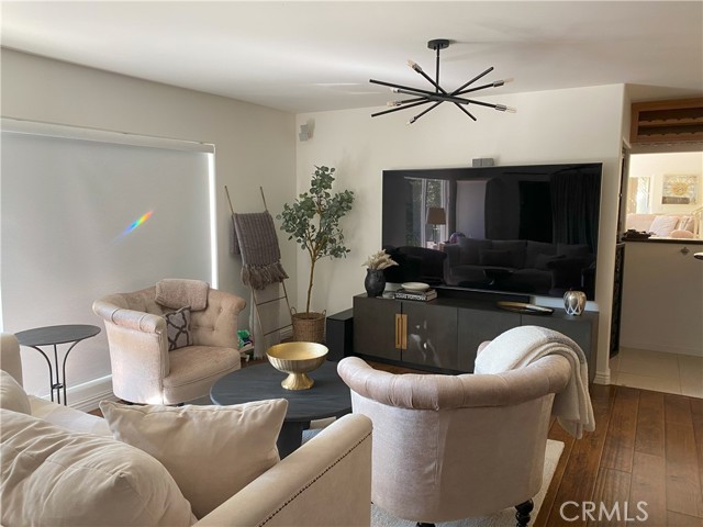 Detail Gallery Image 8 of 75 For 60 Upper Lake Rd, Thousand Oaks,  CA 91361 - 4 Beds | 4 Baths