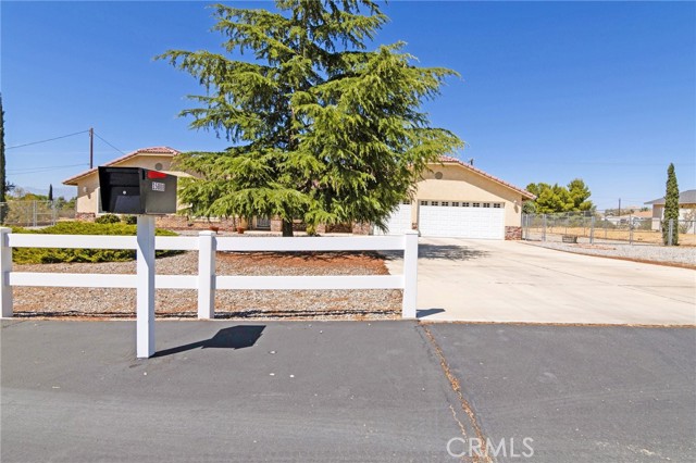 Image 3 for 15888 Saint Timothy Rd, Apple Valley, CA 92307