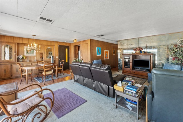 Detail Gallery Image 4 of 24 For 4800 Daleview #85,  El Monte,  CA 91731 - 2 Beds | 2 Baths