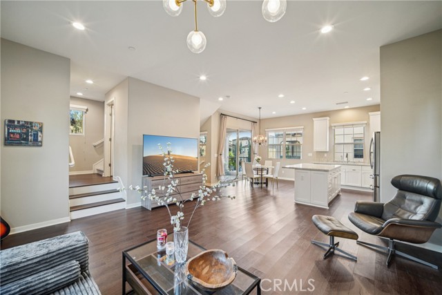 Front Image Thumbnail for CROC26033255