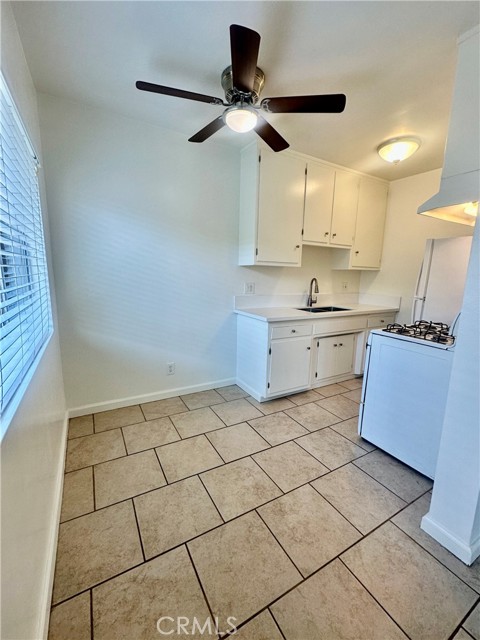 767 Freeman Avenue, Long Beach CA: https://media.crmls.org/medias/c4bf28ba-9994-4a47-b649-8c9696afbe1b.jpg