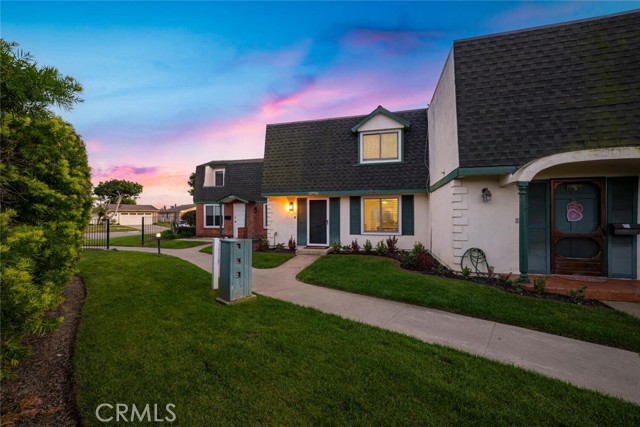 Detail Gallery Image 34 of 37 For 20326 Gardenia Dr, Huntington Beach,  CA 92646 - 3 Beds | 2/1 Baths