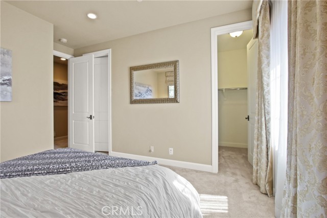 Detail Gallery Image 41 of 75 For 11 Quilters, Irvine,  CA 92602 - 5 Beds | 5/2 Baths