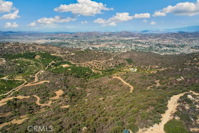 Detail Gallery Image 5 of 11 For 37685 Le Tigre, Murrieta,  CA 92562 - – Beds | – Baths