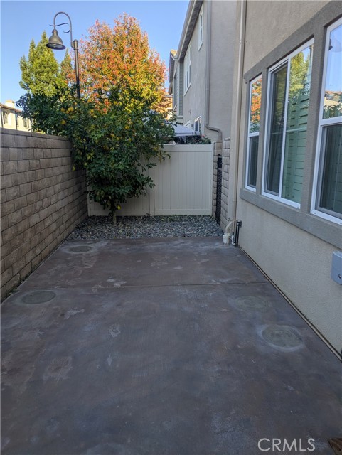 Detail Gallery Image 30 of 32 For 42945 Avenida Amistad, Temecula,  CA 92592 - 3 Beds | 2/1 Baths