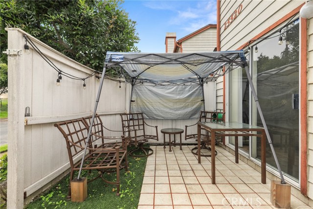 25520 Dodge Avenue, Harbor City CA: https://media.crmls.org/medias/c4c1b6a0-f9a0-4078-b43d-5e04bc5d1049.jpg