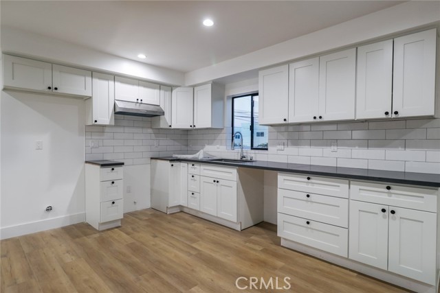 Detail Gallery Image 22 of 36 For 4649 Pickford, Los Angeles,  CA 90019 - 4 Beds | 4 Baths