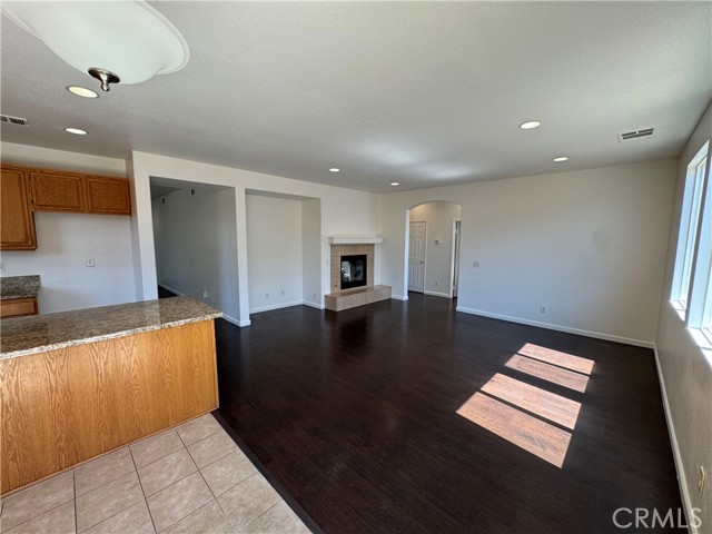 Detail Gallery Image 9 of 23 For 31973 Browning St, Murrieta,  CA 92563 - 4 Beds | 2/1 Baths