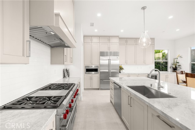 52 Longchamp, Irvine CA: https://media.crmls.org/medias/c4c29300-6432-42da-a73b-dceac81f5e6f.jpg