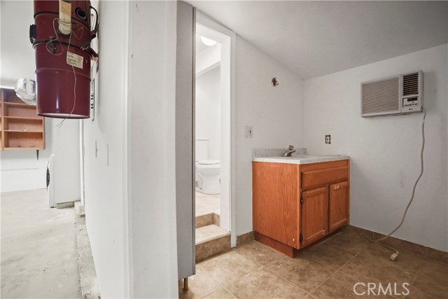 Detail Gallery Image 61 of 64 For 11738 Andasol Ave, Granada Hills,  CA 91344 - 5 Beds | 3 Baths