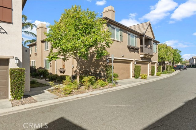 Detail Gallery Image 1 of 33 For 28369 Casselman Ln, Saugus,  CA 91350 - 3 Beds | 3 Baths