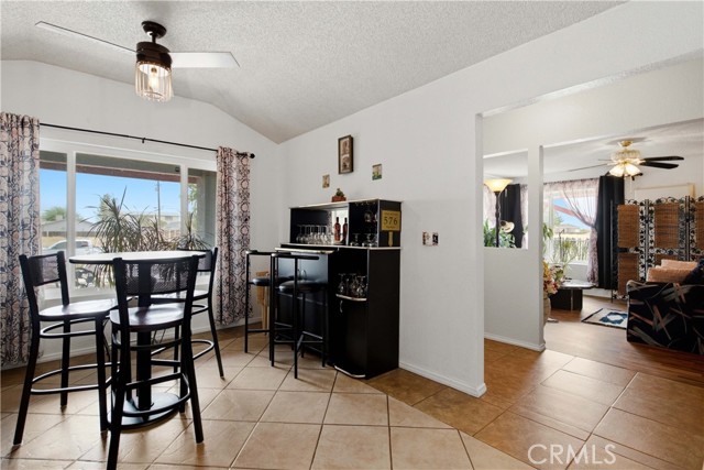 7851 Greenwood Ave, California City, CA 93505 photo 14