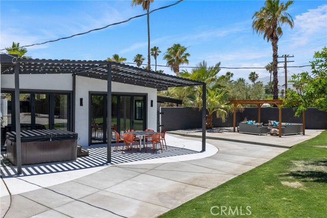 Detail Gallery Image 28 of 33 For 2199 N Berne Dr, Palm Springs,  CA 92262 - 3 Beds | 2/1 Baths