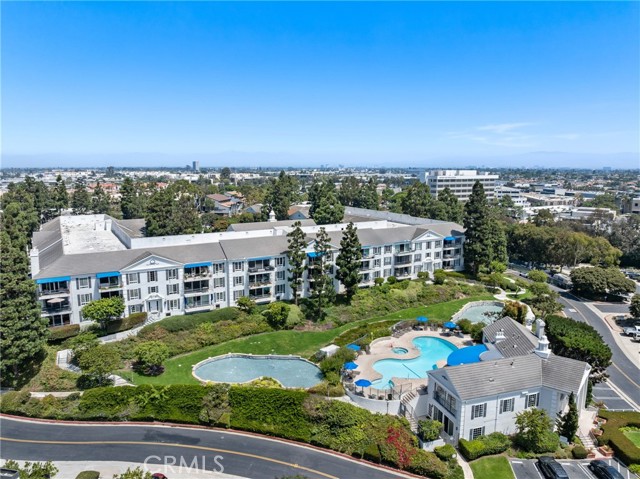 Detail Gallery Image 24 of 27 For 101 Scholz #120,  Newport Beach,  CA 92663 - 2 Beds | 2 Baths