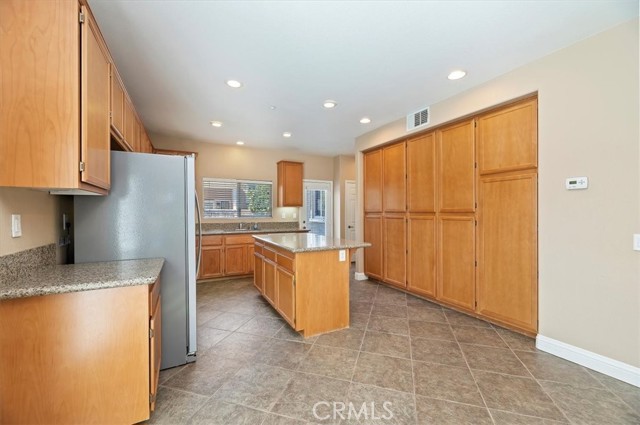 Detail Gallery Image 16 of 52 For 6342 Sunfield Ct, Riverside,  CA 92504 - 4 Beds | 2/1 Baths