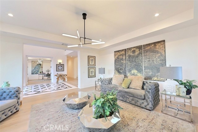 Detail Gallery Image 16 of 57 For 20487 Gartel Drive, Walnut,  CA 91789 - 6 Beds | 6/1 Baths