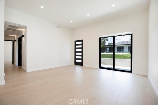 Detail Gallery Image 6 of 34 For 17440 Index St, Granada Hills,  CA 91344 - 3 Beds | 2 Baths