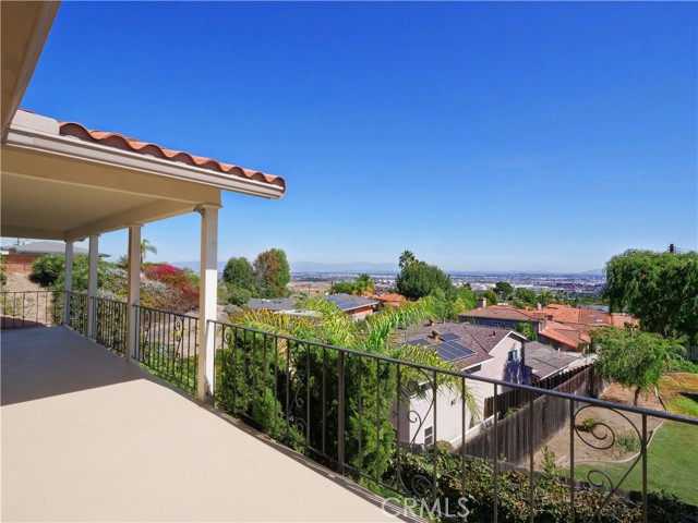 2213 Via Velardo, Rancho Palos Verdes, California 90275, 4 Bedrooms Bedrooms, ,2 BathroomsBathrooms,Residential,Sold,Via Velardo,PV21231186