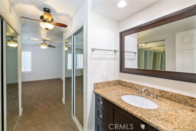 Detail Gallery Image 22 of 29 For 555 Esplanade #418,  Redondo Beach,  CA 90277 - 2 Beds | 2 Baths