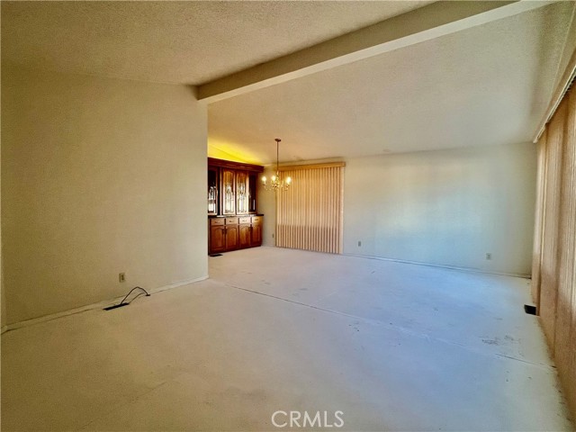 24600 Mountain Ave, Hemet CA: https://media.crmls.org/medias/c4c7c445-ad26-4807-a883-44925ecce21e.jpg
