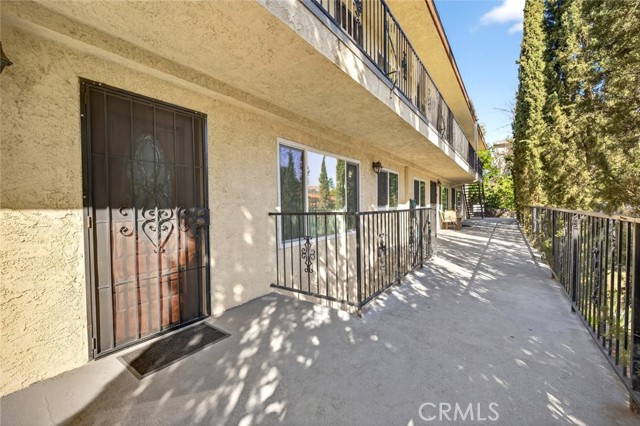 Detail Gallery Image 45 of 45 For 909 E Garfield #3,  Glendale,  CA 91205 - 2 Beds | 2 Baths