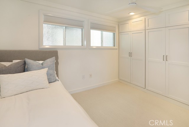 31423 South Coast Hwy, Laguna Beach CA: https://media.crmls.org/medias/c4c83520-b52e-4ab8-af2f-afe9785c40a2.jpg