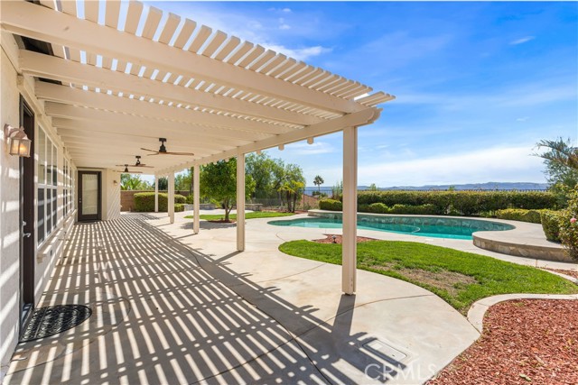 Detail Gallery Image 28 of 50 For 35975 Murano St, Murrieta,  CA 92562 - 3 Beds | 3/1 Baths