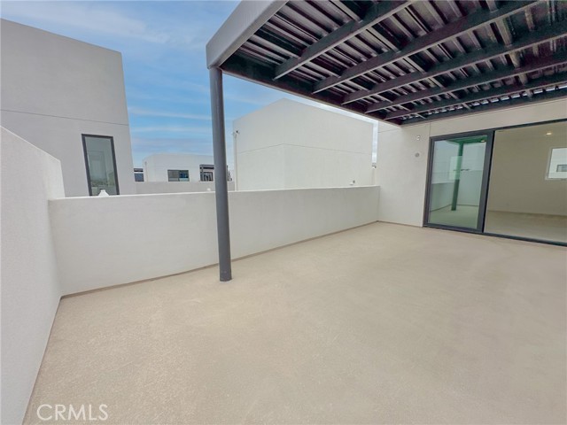 178 Waypoint, Tustin CA: https://media.crmls.org/medias/c4ca3528-83b9-4039-8f11-1b103439fa1d.jpg
