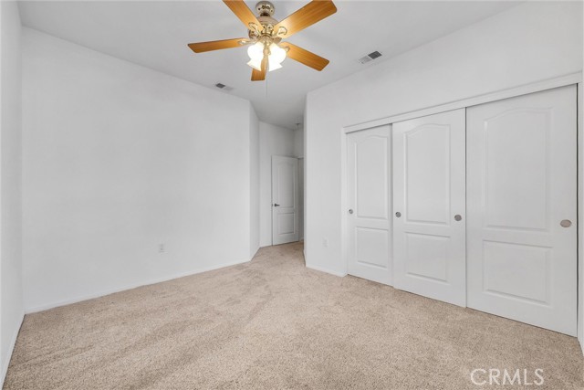 11110 Sandy Lane, Apple Valley CA: https://media.crmls.org/medias/c4cb428d-6878-415d-8559-65e45b08796a.jpg