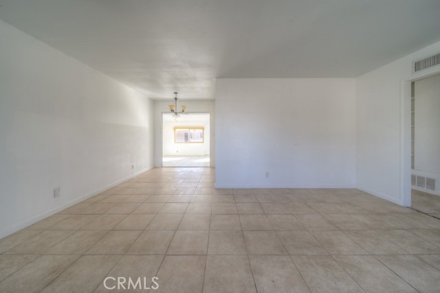 Detail Gallery Image 9 of 30 For 221 W Mayberry Ave, Hemet,  CA 92543 - 2 Beds | 1 Baths