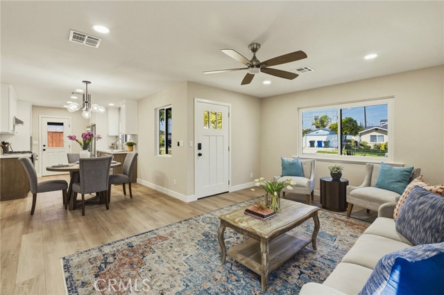 Detail Gallery Image 10 of 49 For 3420 W 186th St, Torrance,  CA 90504 - 3 Beds | 2 Baths