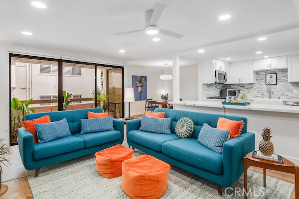 Detail Gallery Image 8 of 31 For 2545 via Campesina #306,  Palos Verdes Estates,  CA 90274 - 2 Beds | 2 Baths