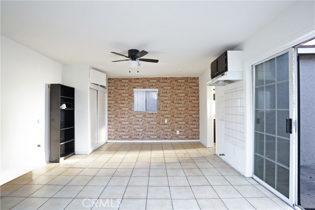 Image 36 of 45 For 9618 Samoline Avenue