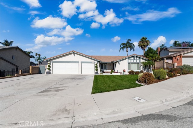 6450 Sard Street, Rancho Cucamonga CA: https://media.crmls.org/medias/c4ccbd83-15c1-41a5-ad01-08bf4188665d.jpg