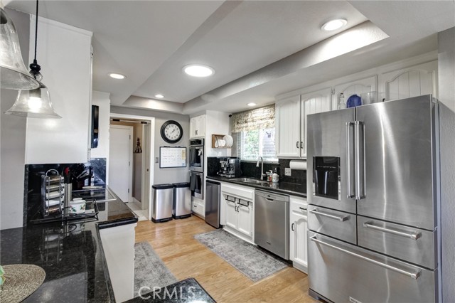 Image 21 of 75 For 22637 Cascade