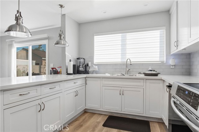 Detail Gallery Image 3 of 12 For 1732 246th St, Lomita,  CA 90717 - 3 Beds | 2 Baths