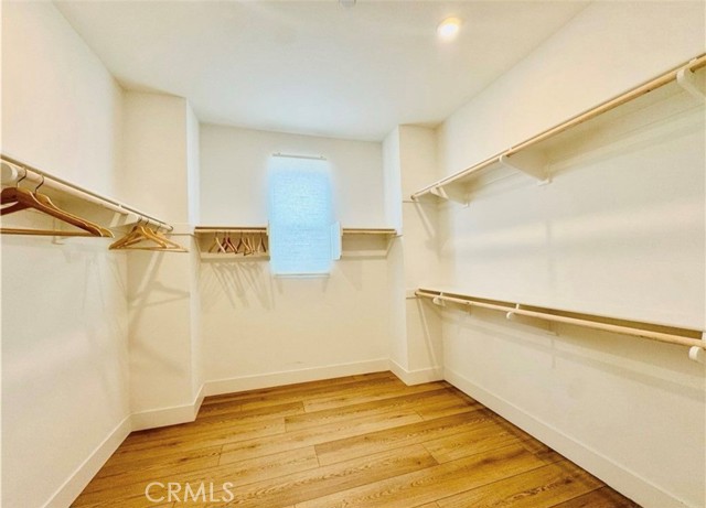 295 Autumn Way, Mission Viejo CA: https://media.crmls.org/medias/c4cfaf5b-fdd4-41dd-a46b-7c5c27b10031.jpg