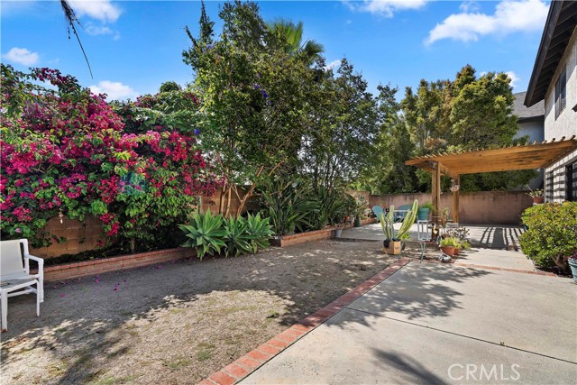 Detail Gallery Image 27 of 29 For 10532 Balcom Ave, Granada Hills,  CA 91344 - 4 Beds | 3 Baths