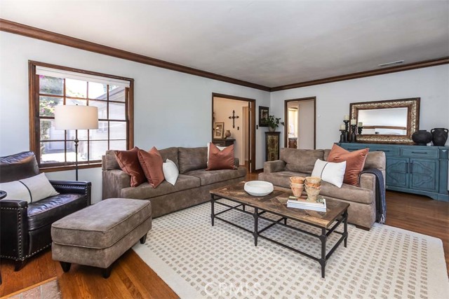 Detail Gallery Image 8 of 29 For 1443 Iris St, San Luis Obispo,  CA 93401 - 2 Beds | 2 Baths