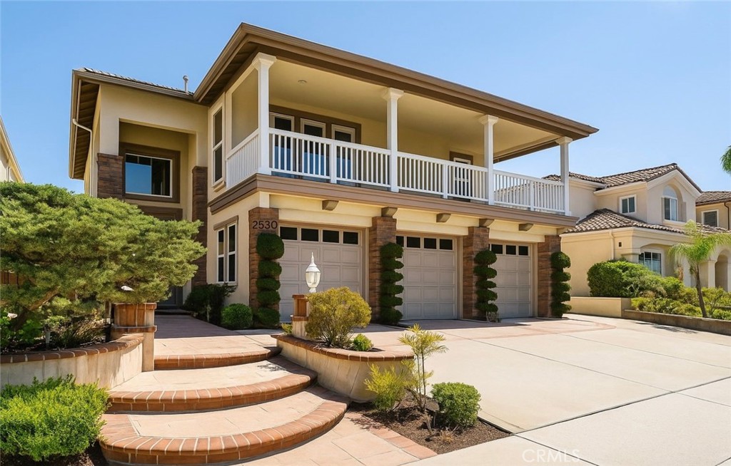 MLS #OC25225093 image #1