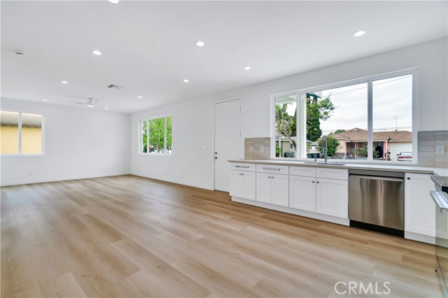 6168 Briercrest Avenue, Lakewood CA: https://media.crmls.org/medias/c4d16662-5539-4f8e-863b-d10a8be2df7d.jpg
