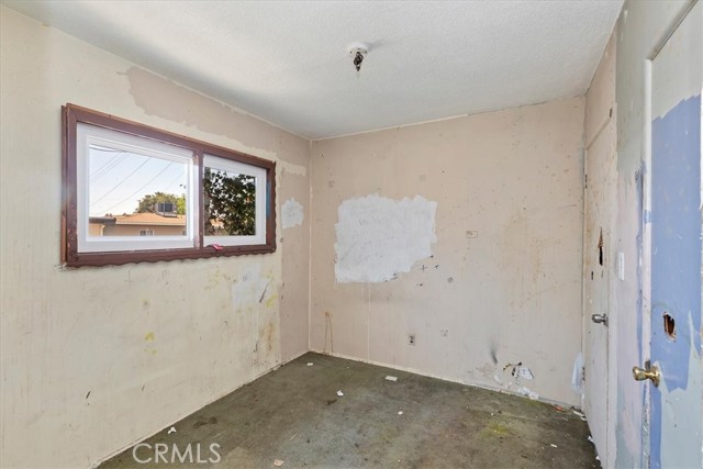 Detail Gallery Image 15 of 23 For 1230 E Olive Ct, Ontario,  CA 91764 - 3 Beds | 1/1 Baths