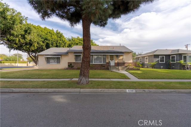 Image 2 for 5732 Coldbrook Ave, Lakewood, CA 90713