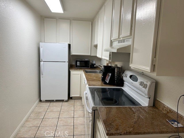 Detail Gallery Image 11 of 28 For 680 N Ashurst Ct, Palm Springs,  CA 92262 - 1 Beds | 1 Baths