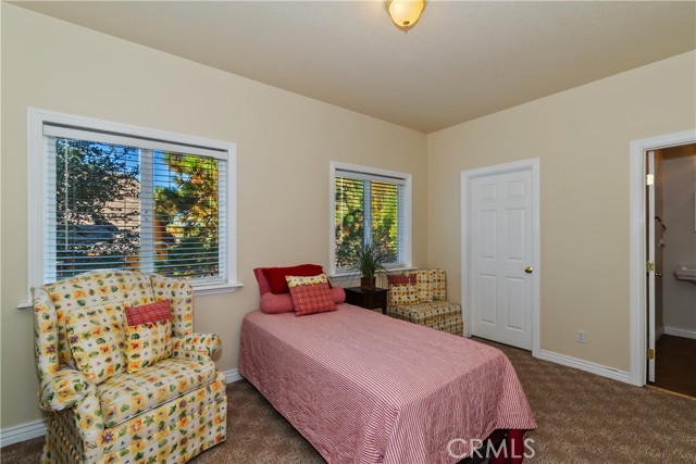 Detail Gallery Image 29 of 45 For 26589 Amador, Lake Arrowhead,  CA 92352 - 4 Beds | 3 Baths