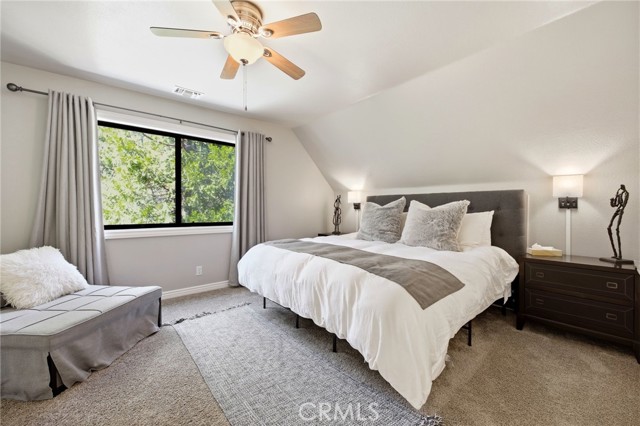 528 Brentwood, Lake Arrowhead CA: https://media.crmls.org/medias/c4d27d71-f8d5-4ae0-a2b4-38524eb530a2.jpg