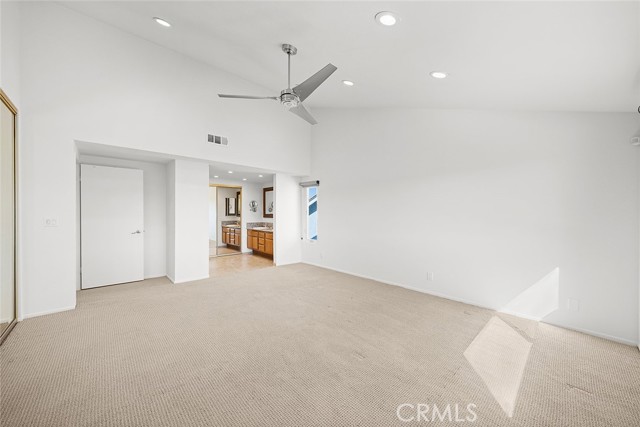 Detail Gallery Image 20 of 42 For 18402 Oxboro, Huntington Beach,  CA 92648 - 4 Beds | 2/1 Baths